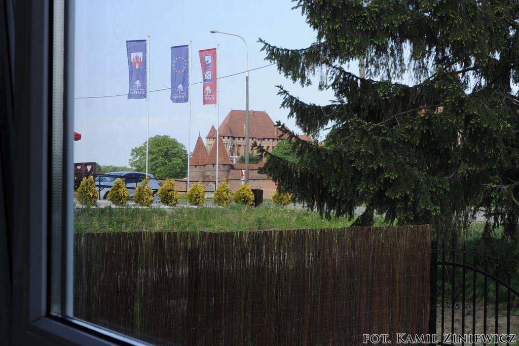 Gosciniec W Malborku Exterior foto